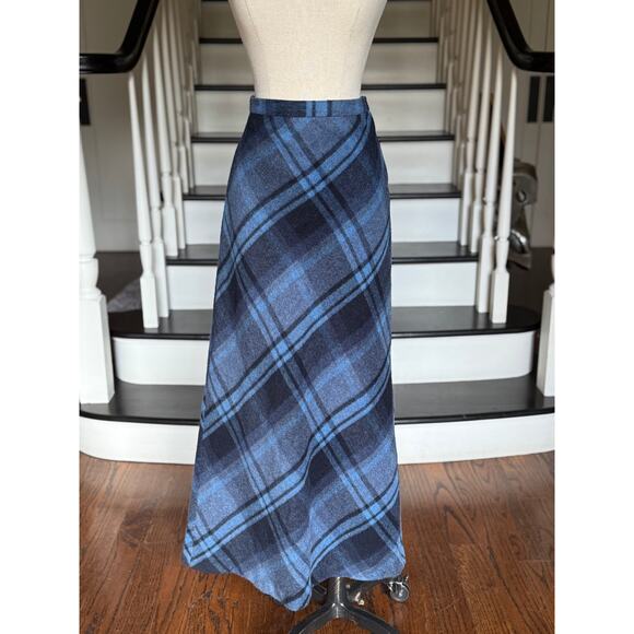 Vintage 70s Plaid Tartan A-Line Maxi Skirt Winter Blue Black Grunge Indie Preppy - Picture 3 of 9